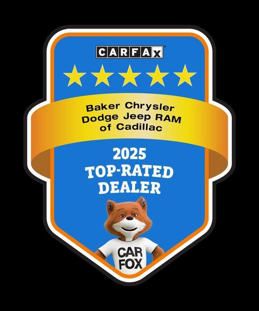 Used 2023 Jeep Grand Cherokee Laredo image 3