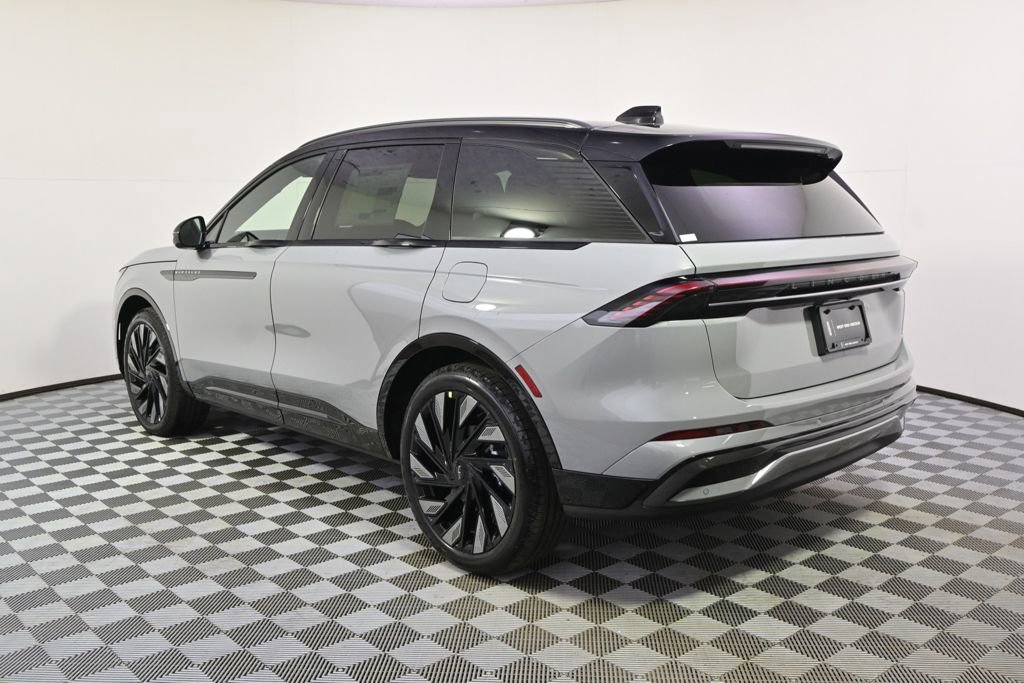 New 2026 Lincoln Nautilus Reserve AWD/4WD image 3