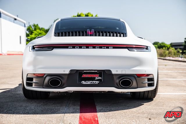 Used 2022 Porsche 911 Carrera RWD image 17