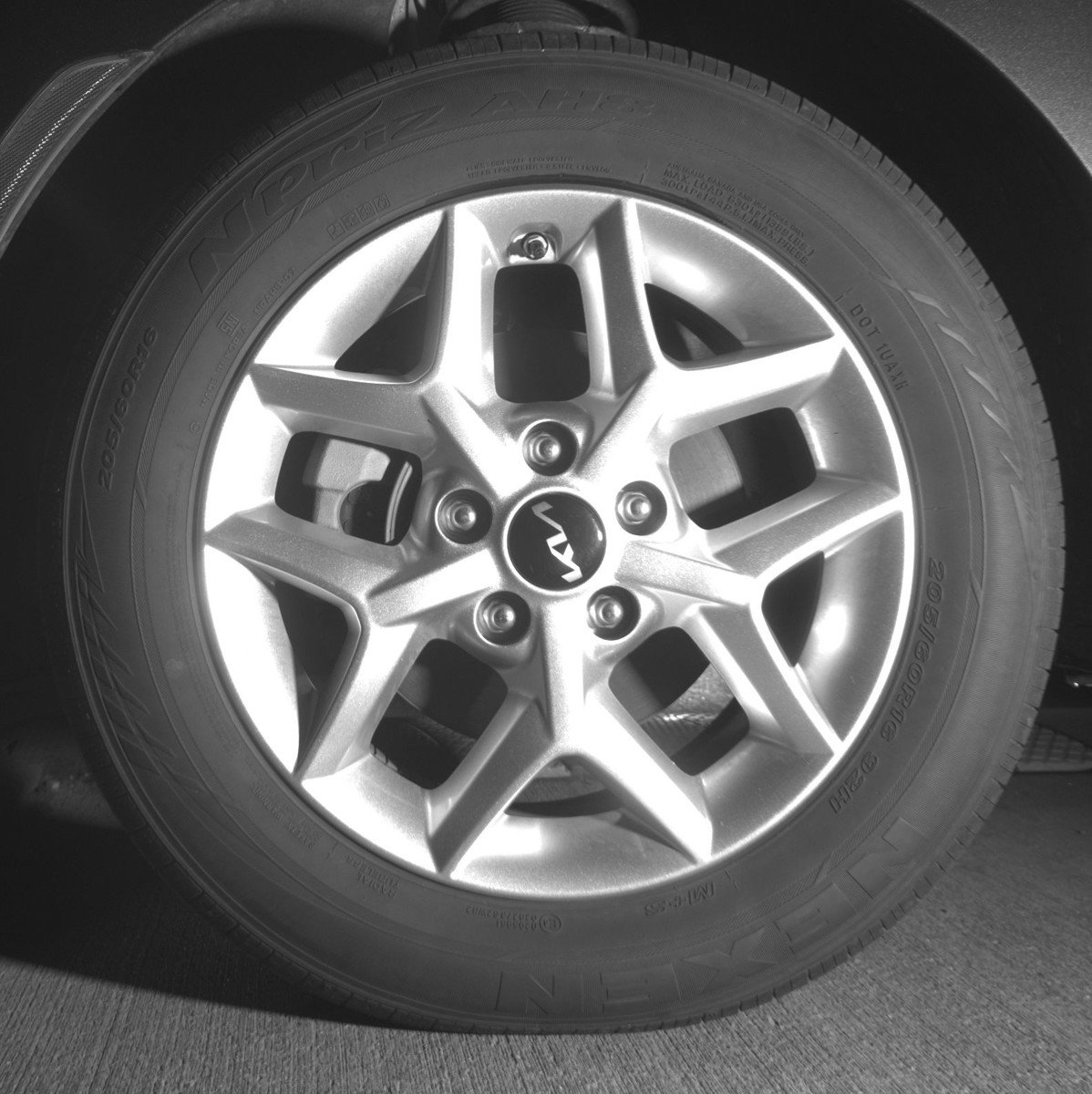 Used 2025 Kia Soul LX w/ LX Technology Package image 17