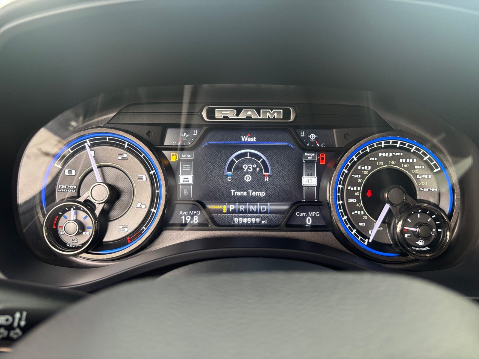 Used 2021 RAM 1500 Limited AWD/4WD image 16