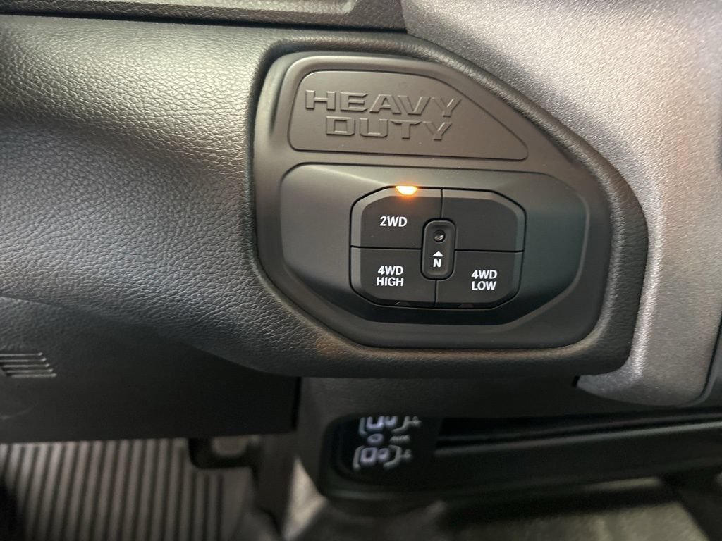 Used 2025 RAM 3500 Tradesman w/ Chrome Appearance Group AWD/4WD image 52