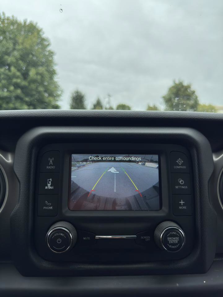 Used 2018 Jeep Wrangler Unlimited Sport S AWD/4WD image 12