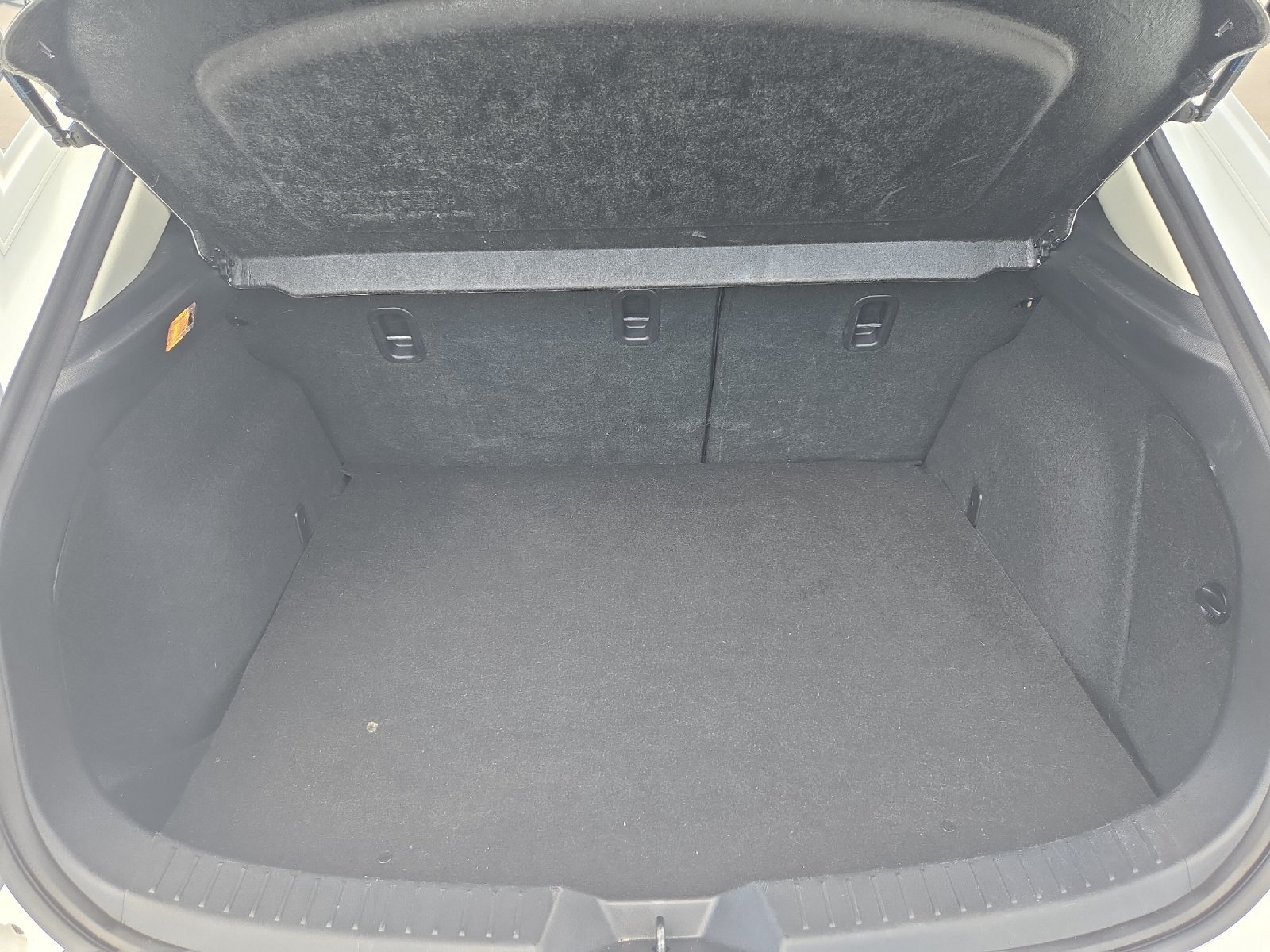 Used 2015 MAZDA MAZDA3 i Grand Touring FWD image 14