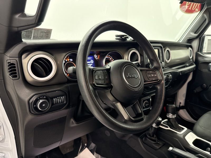 Used 2019 Jeep Wrangler Sport image 15