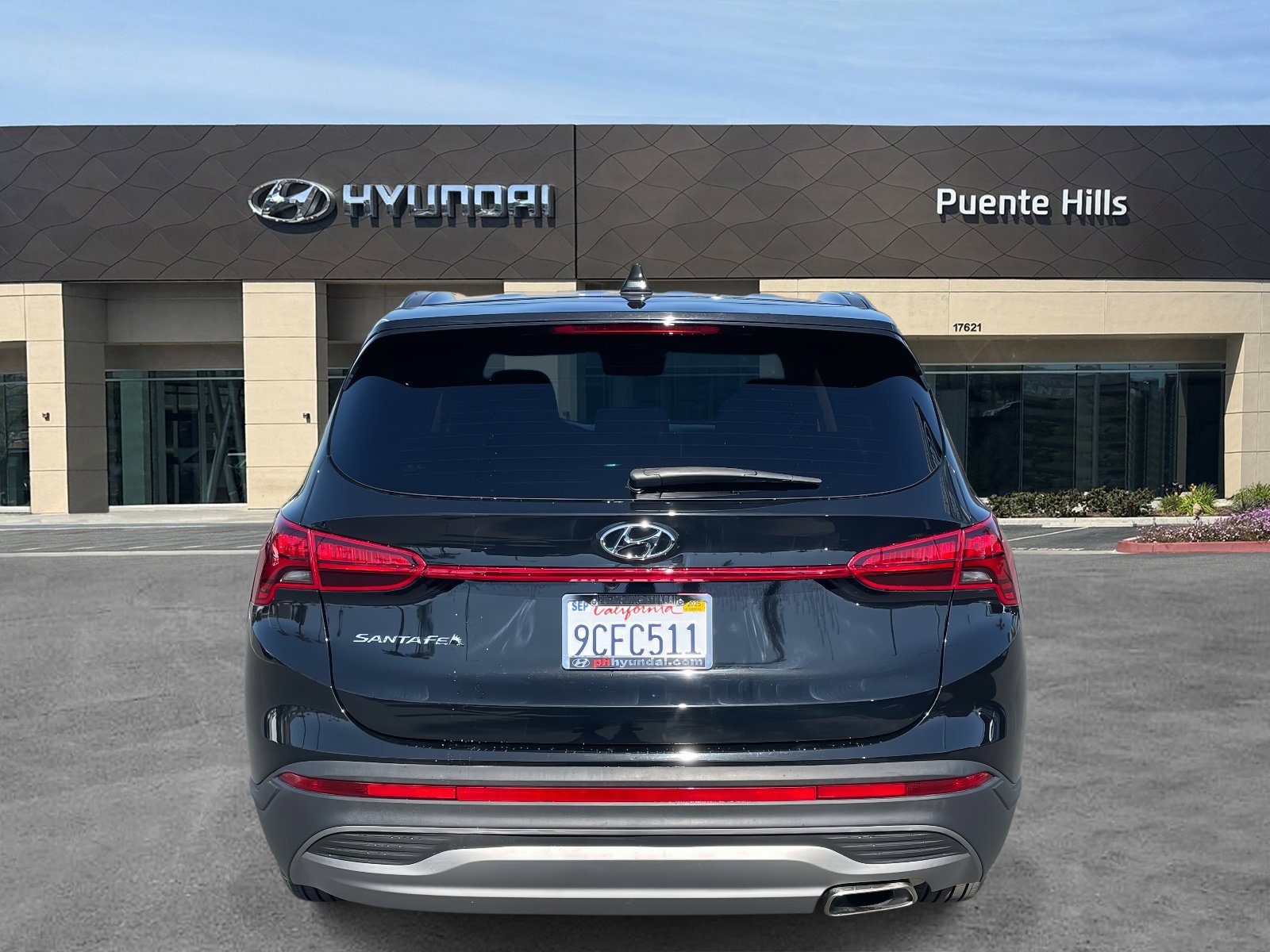 Certified 2023 Hyundai Santa Fe SE image 5