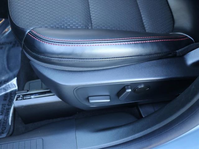 Used 2024 Ford Escape ST-Line w/ Equipment Group 301A image 19