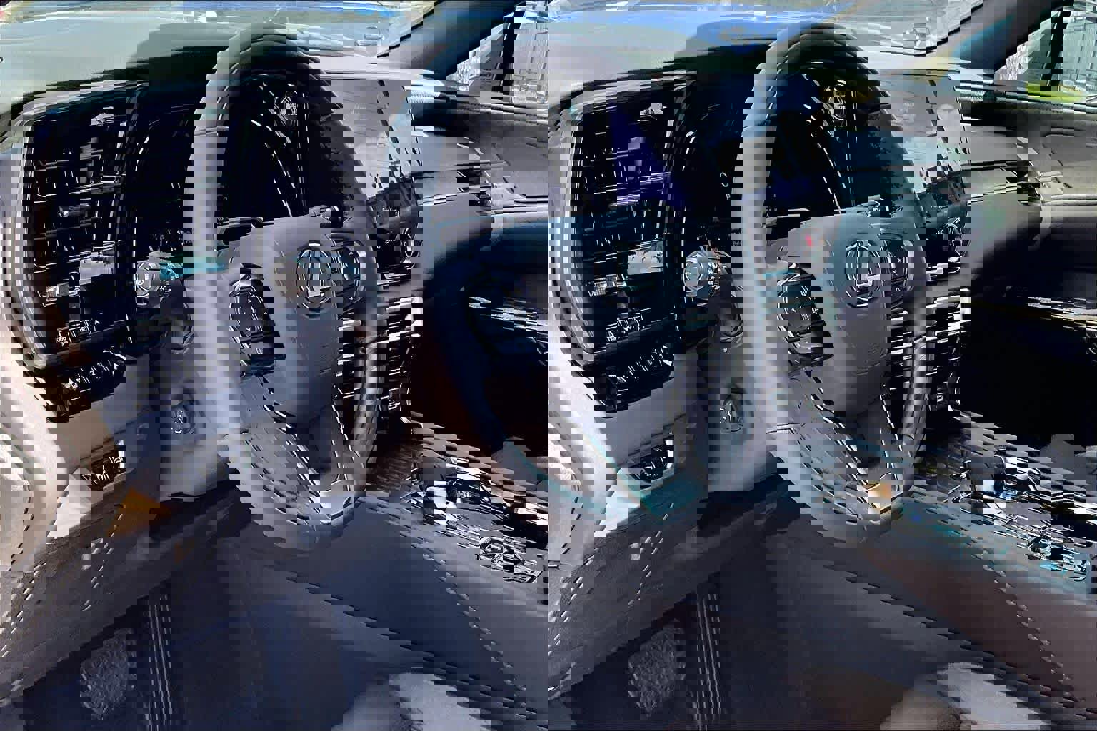 New 2026 Lexus RX 350 Luxury image 10