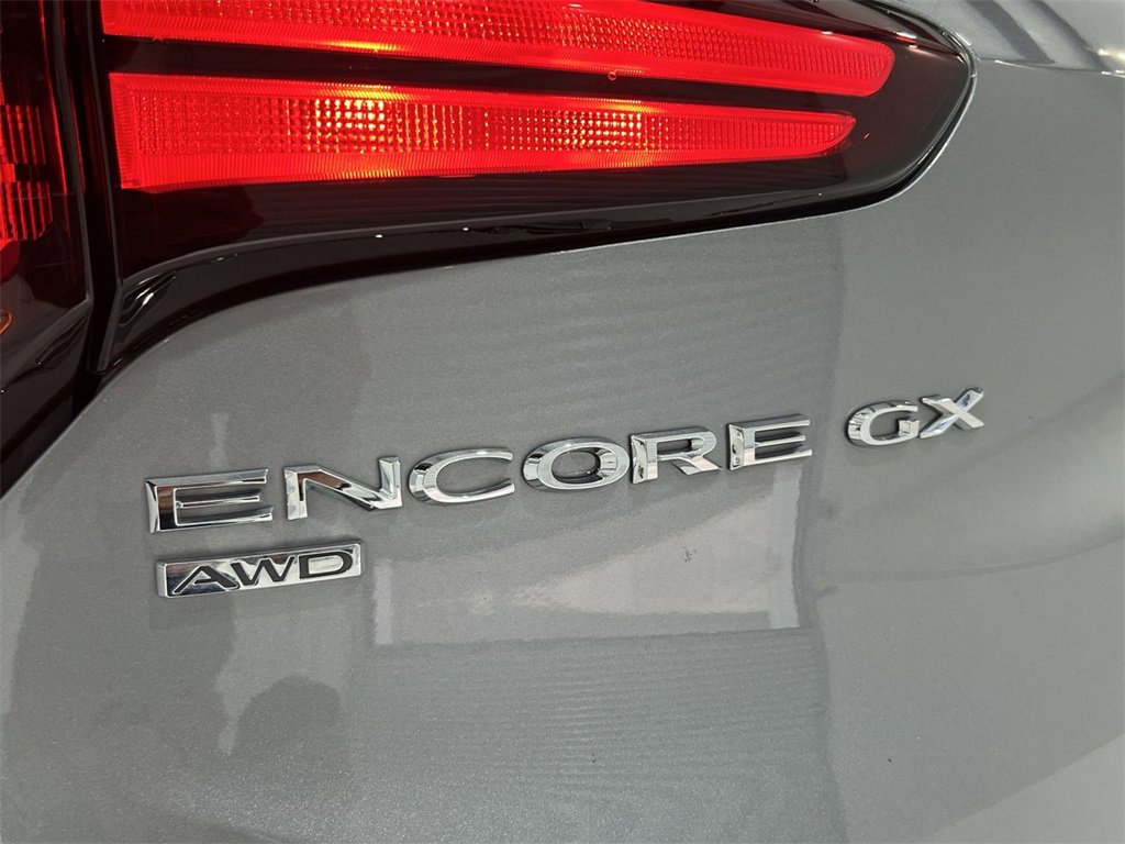 Used 2023 Buick Encore GX Select w/ Safety Package II image 28