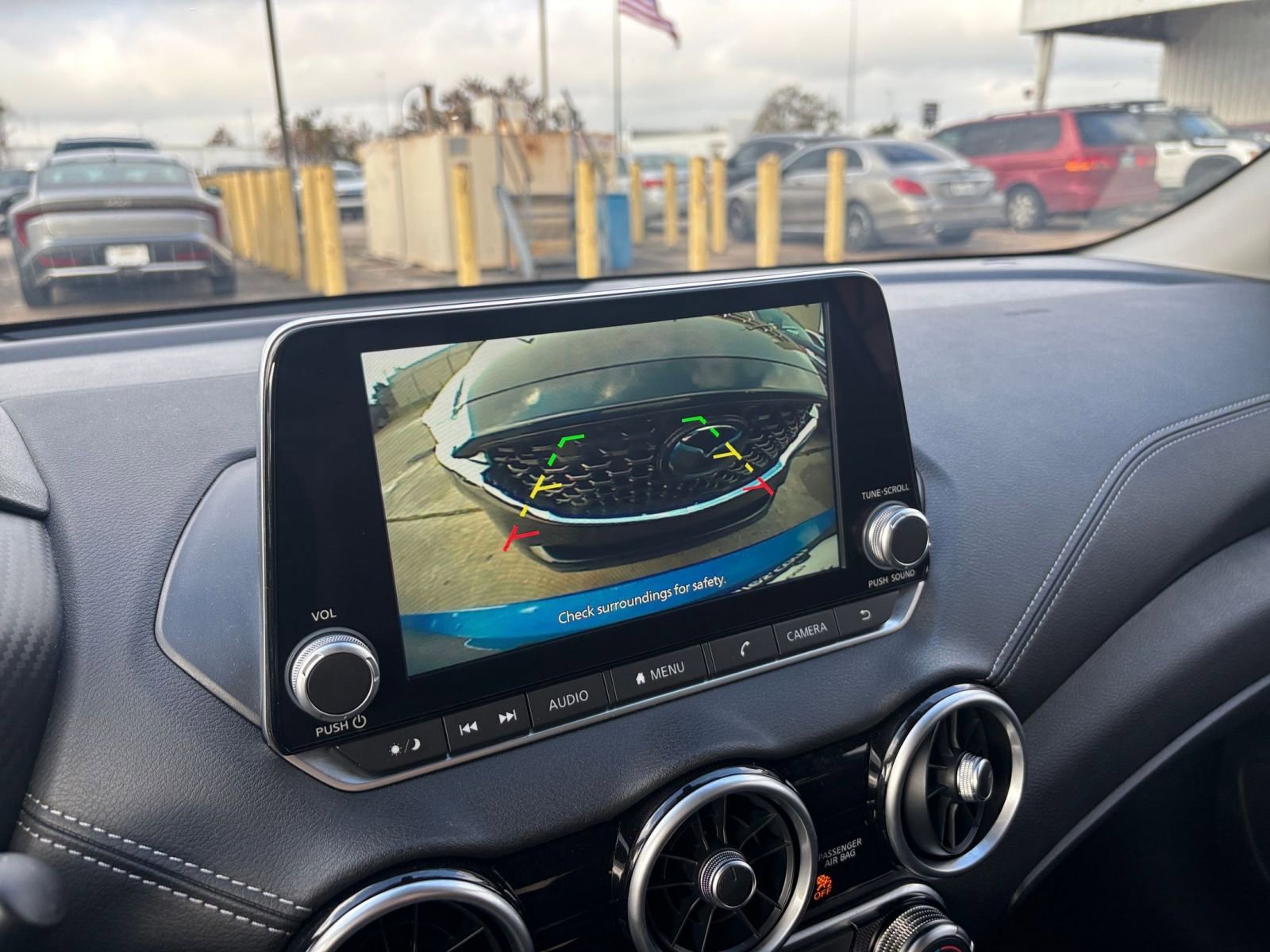 Used 2025 Nissan Sentra SV image 17