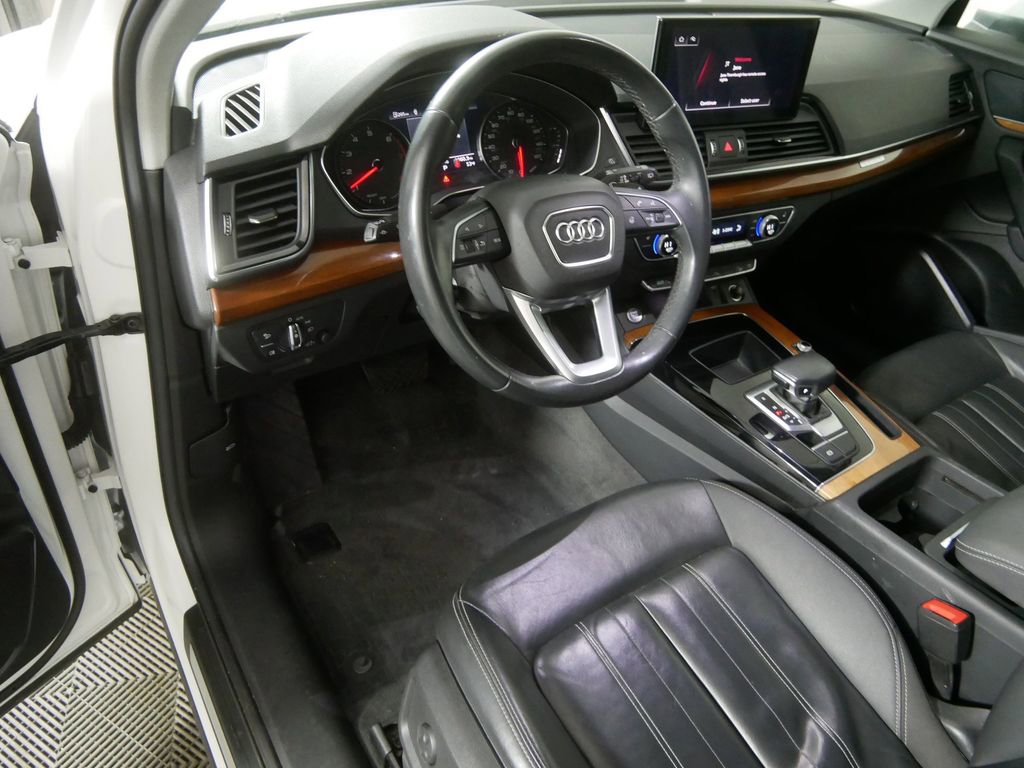 Used 2021 Audi Q5 2.0T Premium image 14