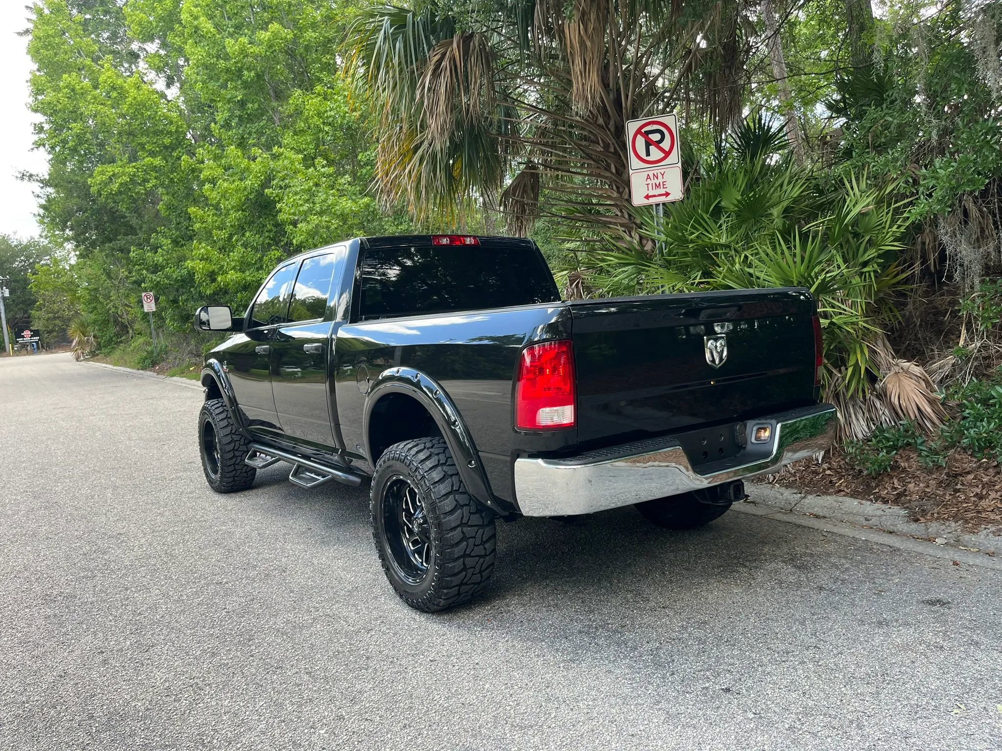 Used 2018 RAM 2500 Tradesman w/ Chrome Appearance Group AWD/4WD image 7