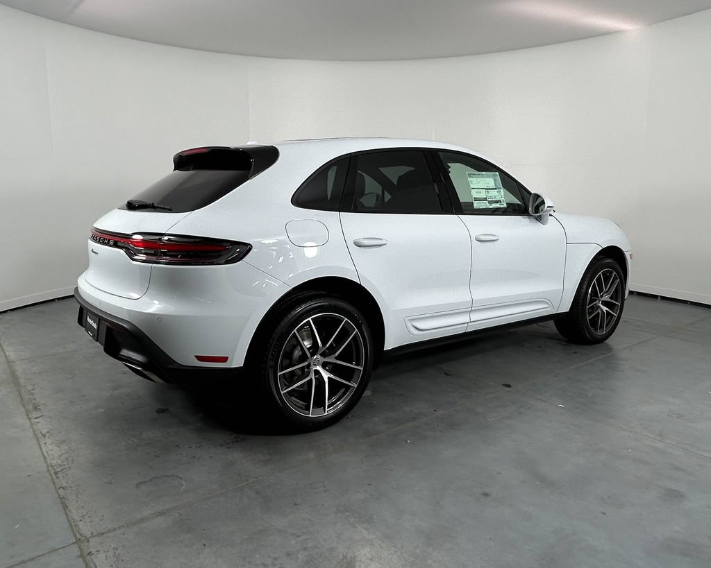 New 2026 Porsche Macan AWD/4WD image 7