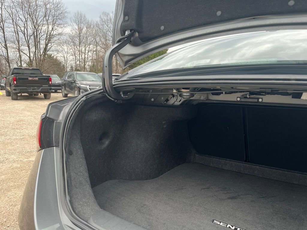 Used 2025 Nissan Sentra SV image 12