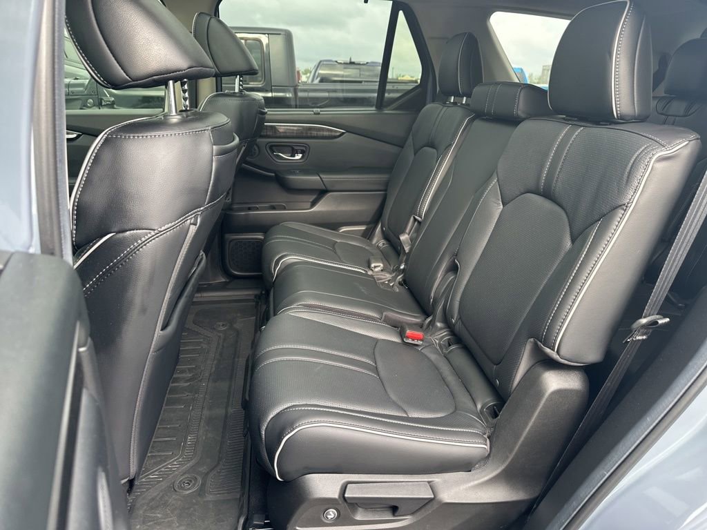 Used 2023 Honda Pilot Elite image 18