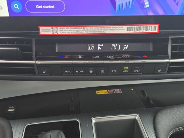 Used 2025 Toyota Sienna XLE image 25