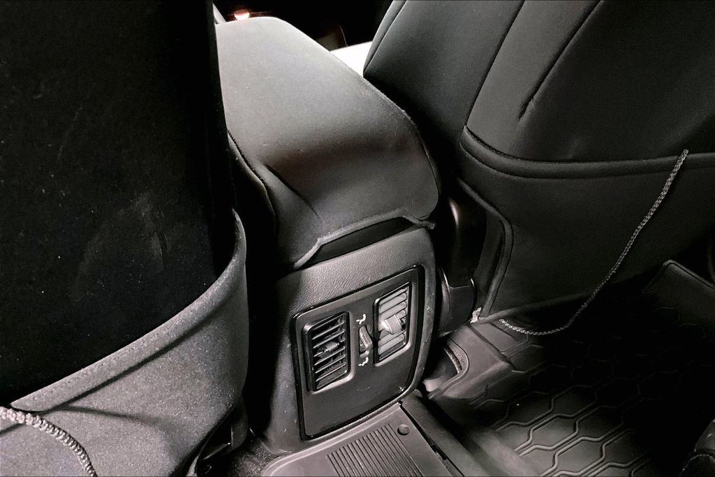 Used 2022 Dodge Durango GT w/ Trailer Tow Group IV image 30