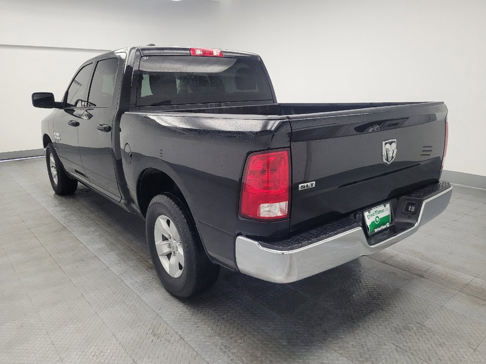 Used 2022 RAM 1500 Classic SLT image 5