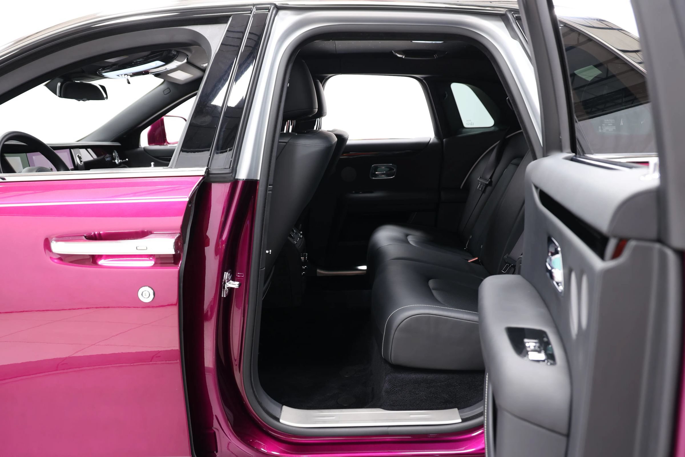 Used 2021 Rolls-Royce Ghost AWD/4WD image 61