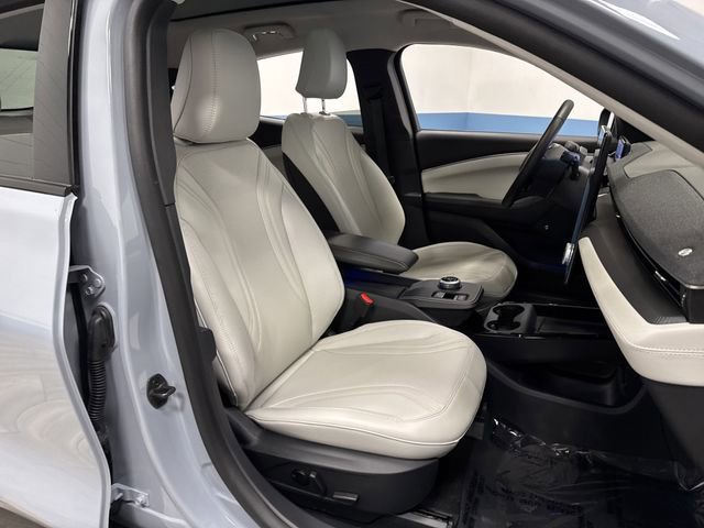 Used 2024 Ford Mustang Mach-E Premium image 31