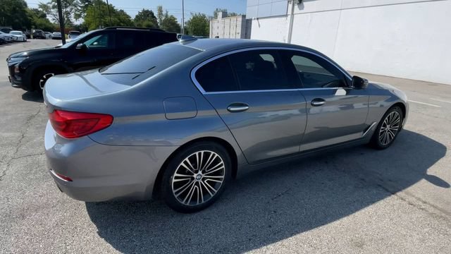 Used 2018 BMW 530i RWD image 2