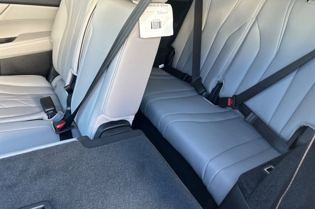 New 2026 Acura MDX SH-AWD w/ Advance Package image 18