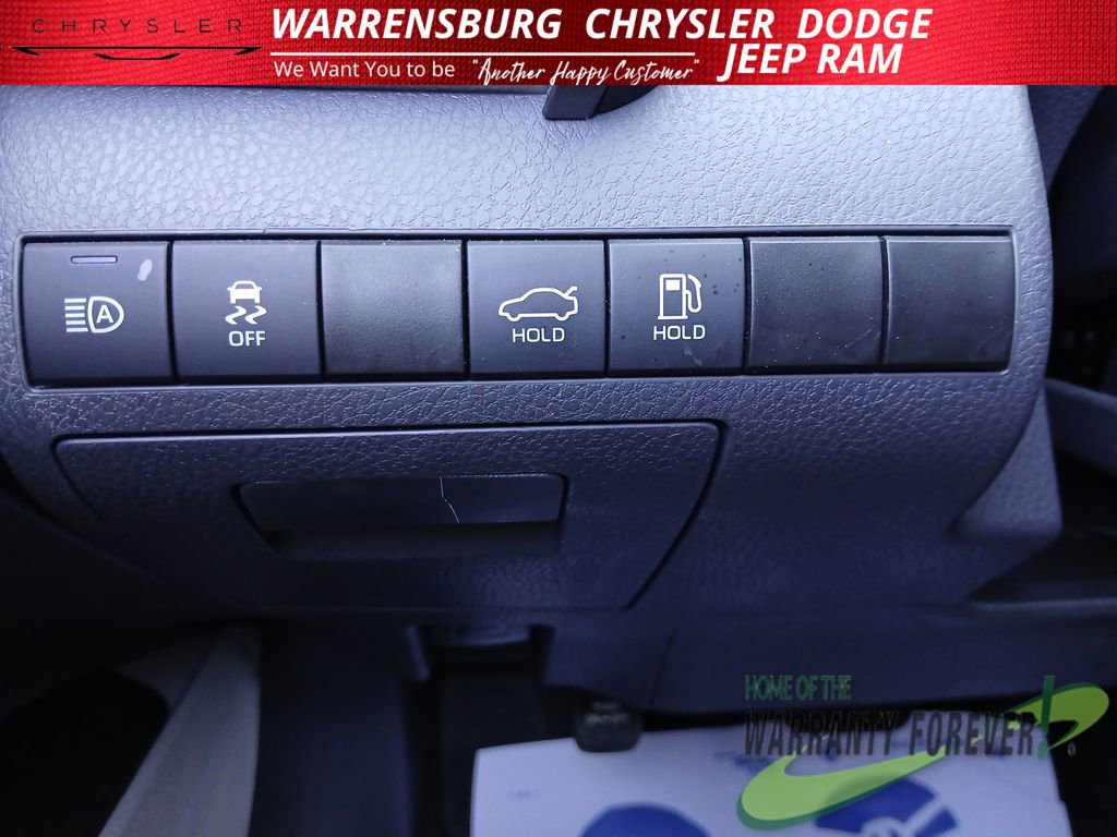 Used 2024 Toyota Camry LE FWD image 32