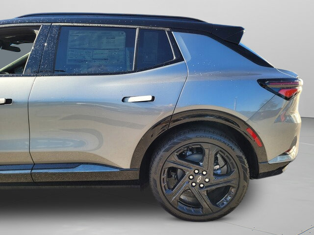 New 2026 Chevrolet Equinox EV RS image 23