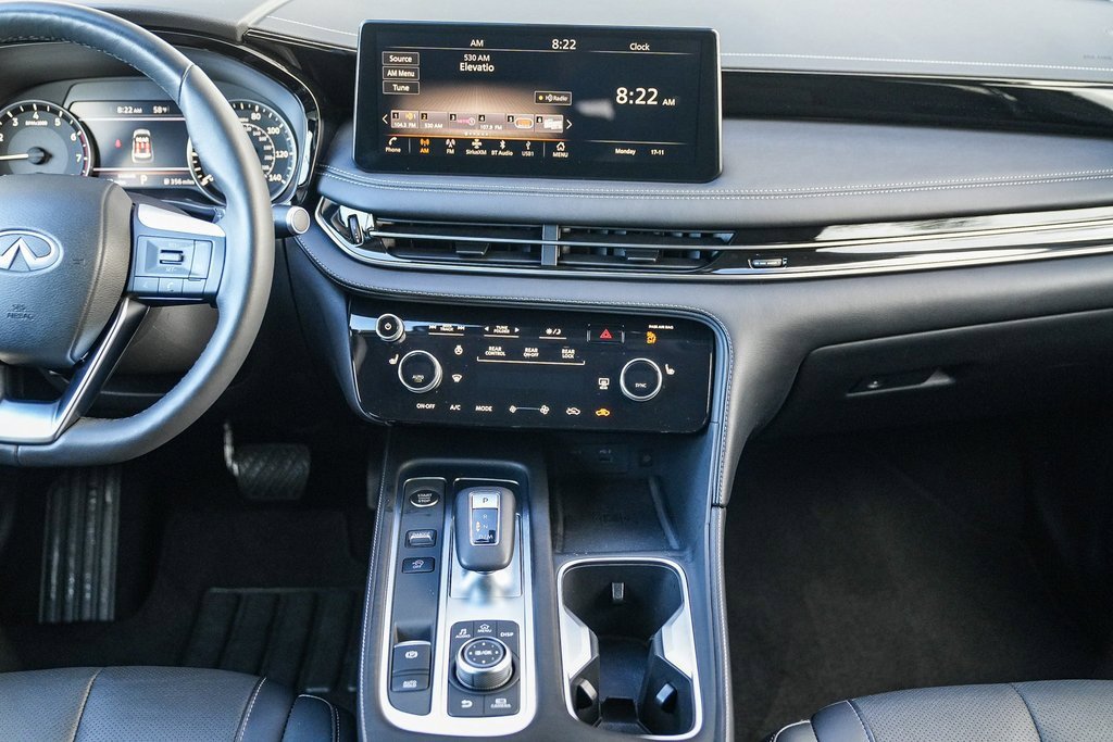 Certified 2025 INFINITI QX60 Pure image 12