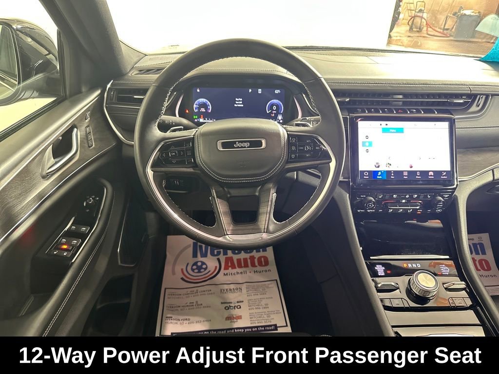 Used 2023 Jeep Grand Cherokee Overland w/ Luxury Tech Group IV image 25