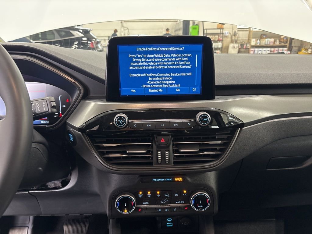 Used 2023 Ford Escape Active image 8