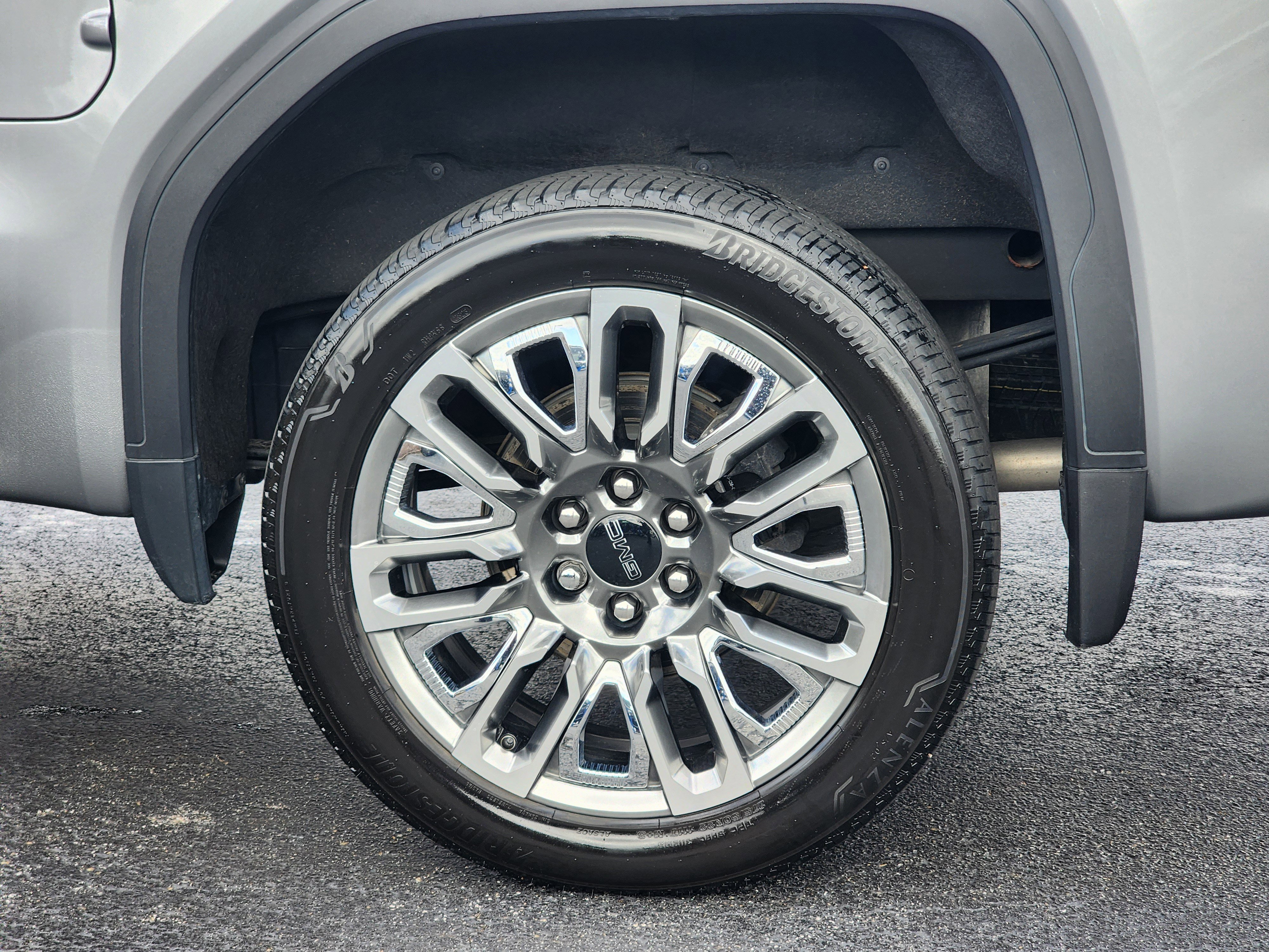 Used 2024 GMC Sierra 1500 Denali Ultimate image 11