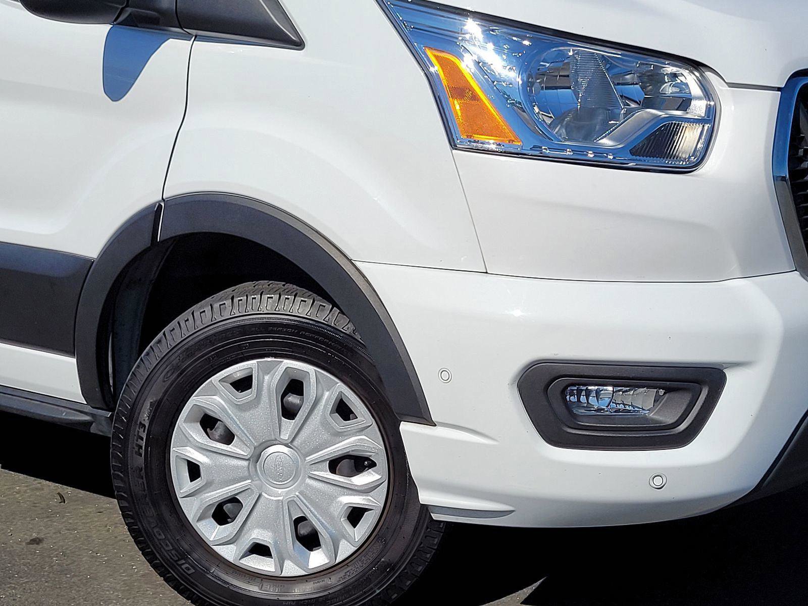 Used 2022 Ford Transit 350 XLT image 5