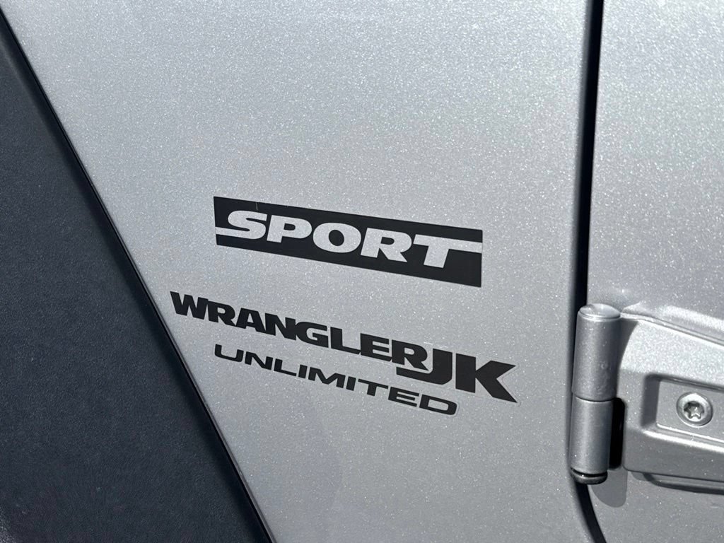 Used 2018 Jeep Wrangler Unlimited Sport S AWD/4WD image 10