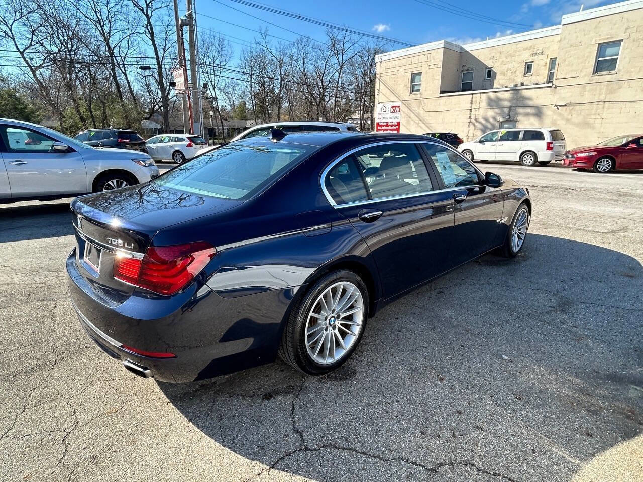 Used 2015 BMW 750Li xDrive AWD/4WD image 20