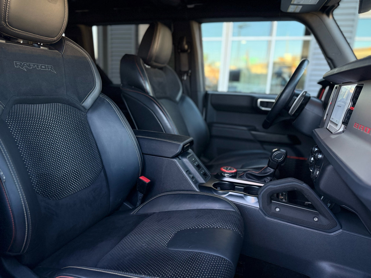 Used 2024 Ford Bronco Raptor AWD/4WD image 14