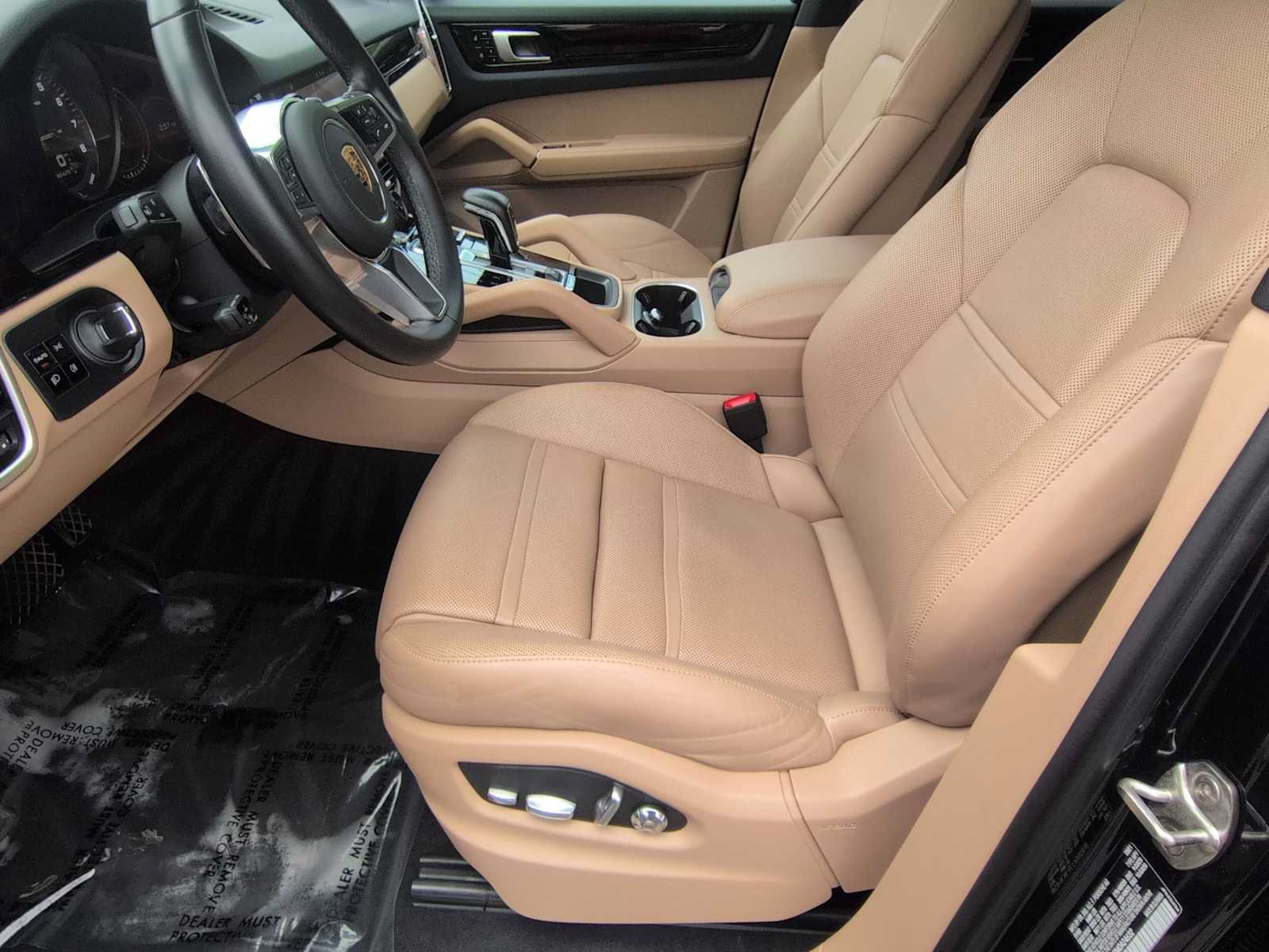 Used 2021 Porsche Cayenne E-Hybrid AWD/4WD image 17