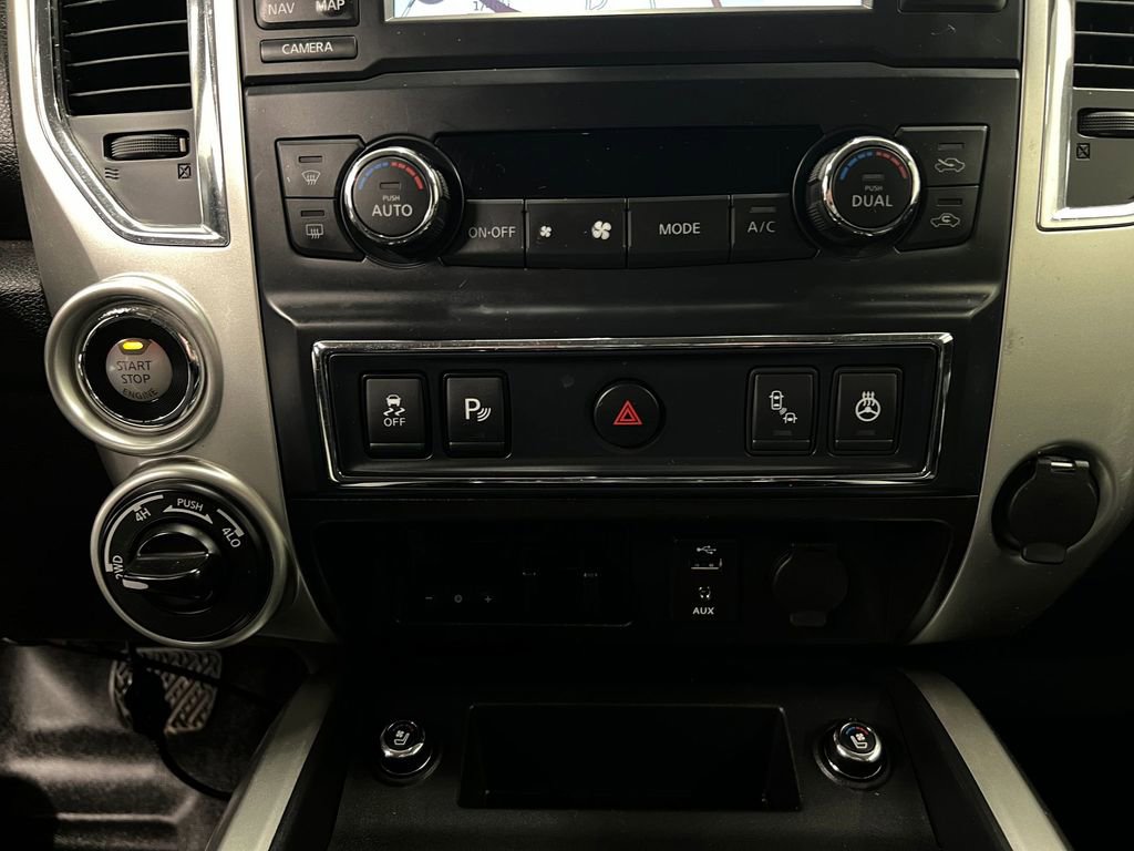 Used 2017 Nissan Titan Platinum Reserve image 15