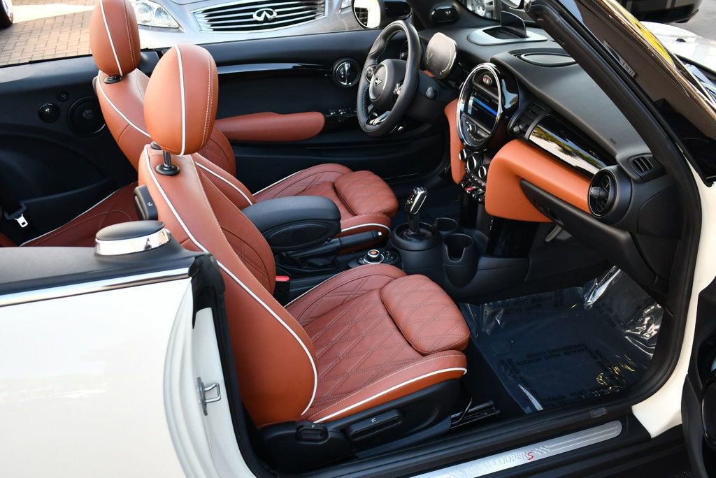 Used 2021 MINI Cooper S image 56