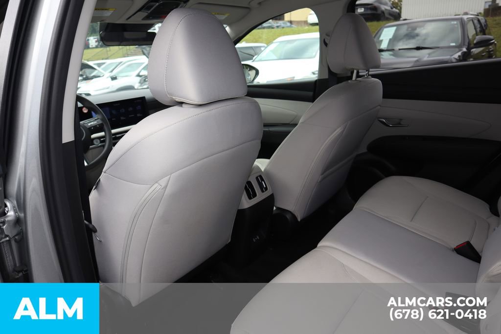 Used 2025 Hyundai Tucson SEL image 18