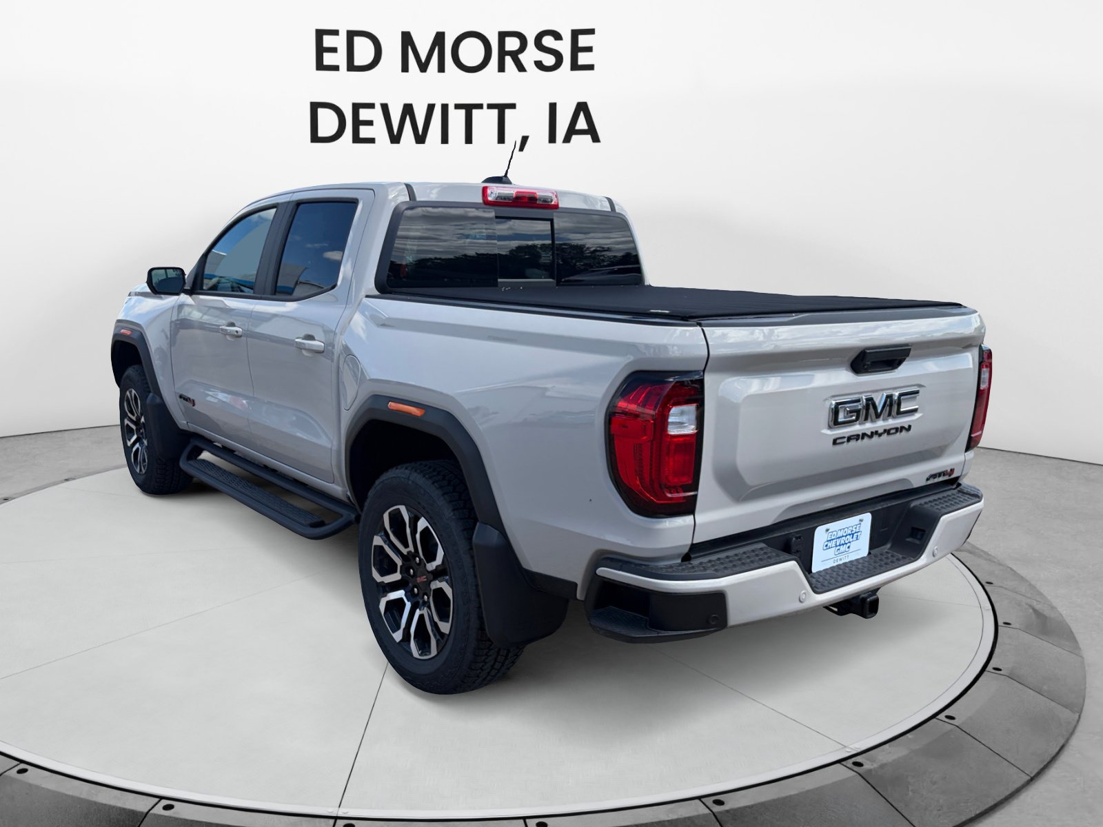 Used 2026 GMC Canyon AT4 w/ Technology Plus Package AWD/4WD image 3