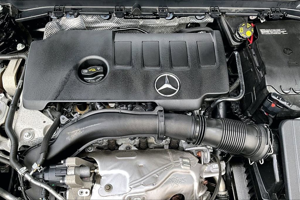 Certified 2023 Mercedes-Benz CLA 250 4MATIC image 34