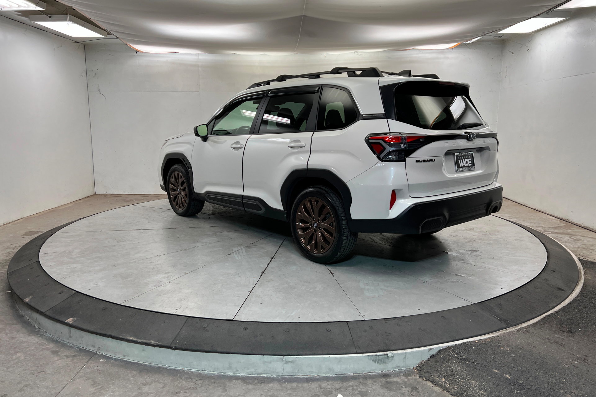 Used 2025 Subaru Forester Limited image 3