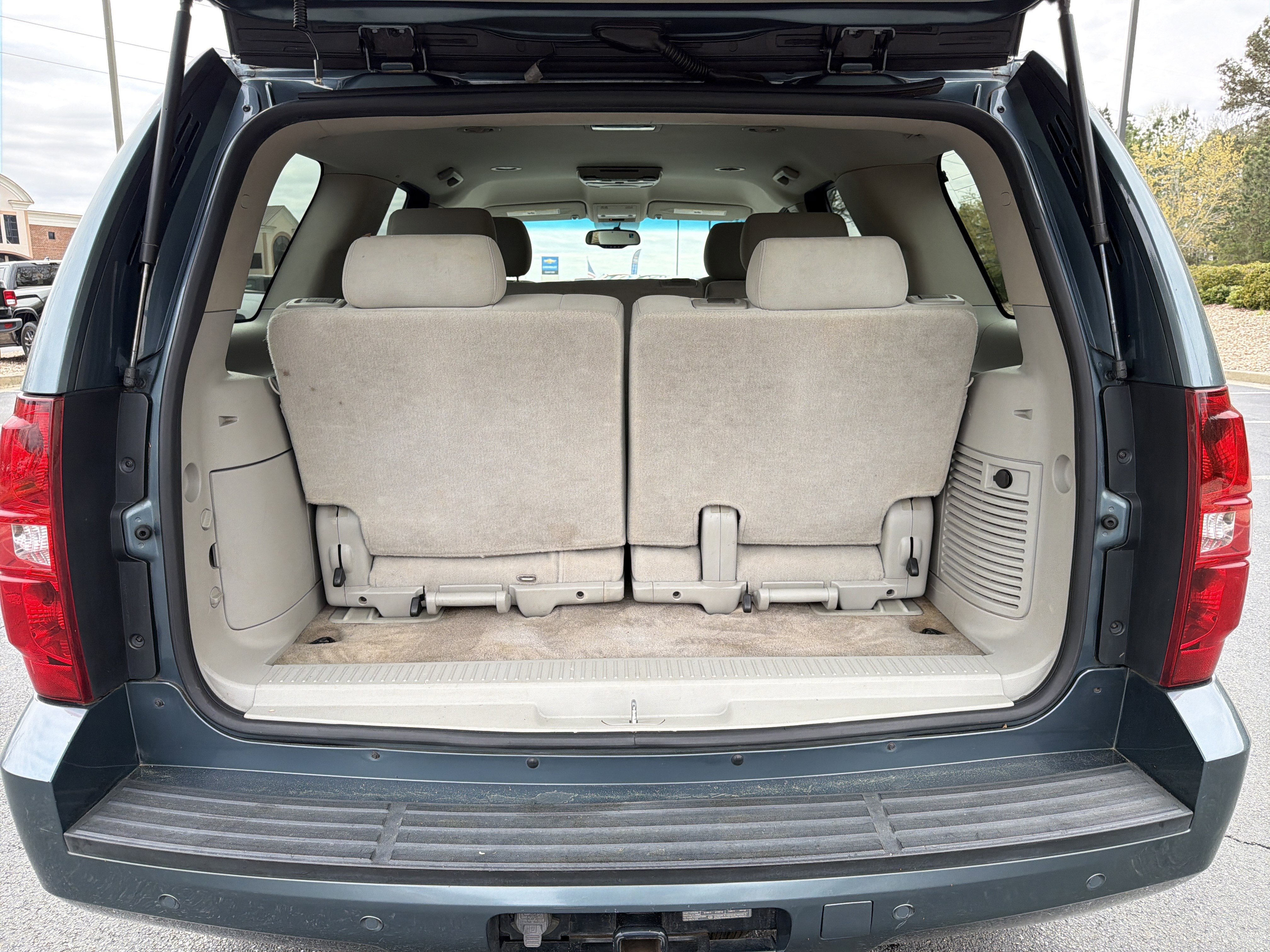 Used 2008 Chevrolet Tahoe LT w/ Convenience Package 1 image 19