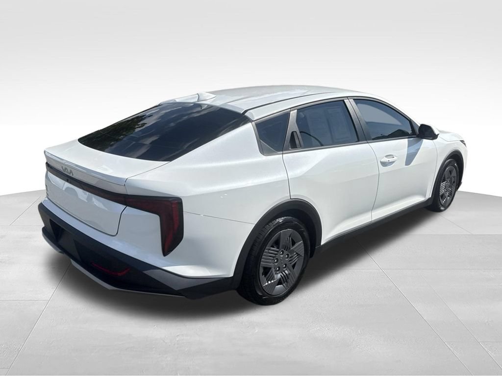 Used 2025 Kia K4 FWD image 16