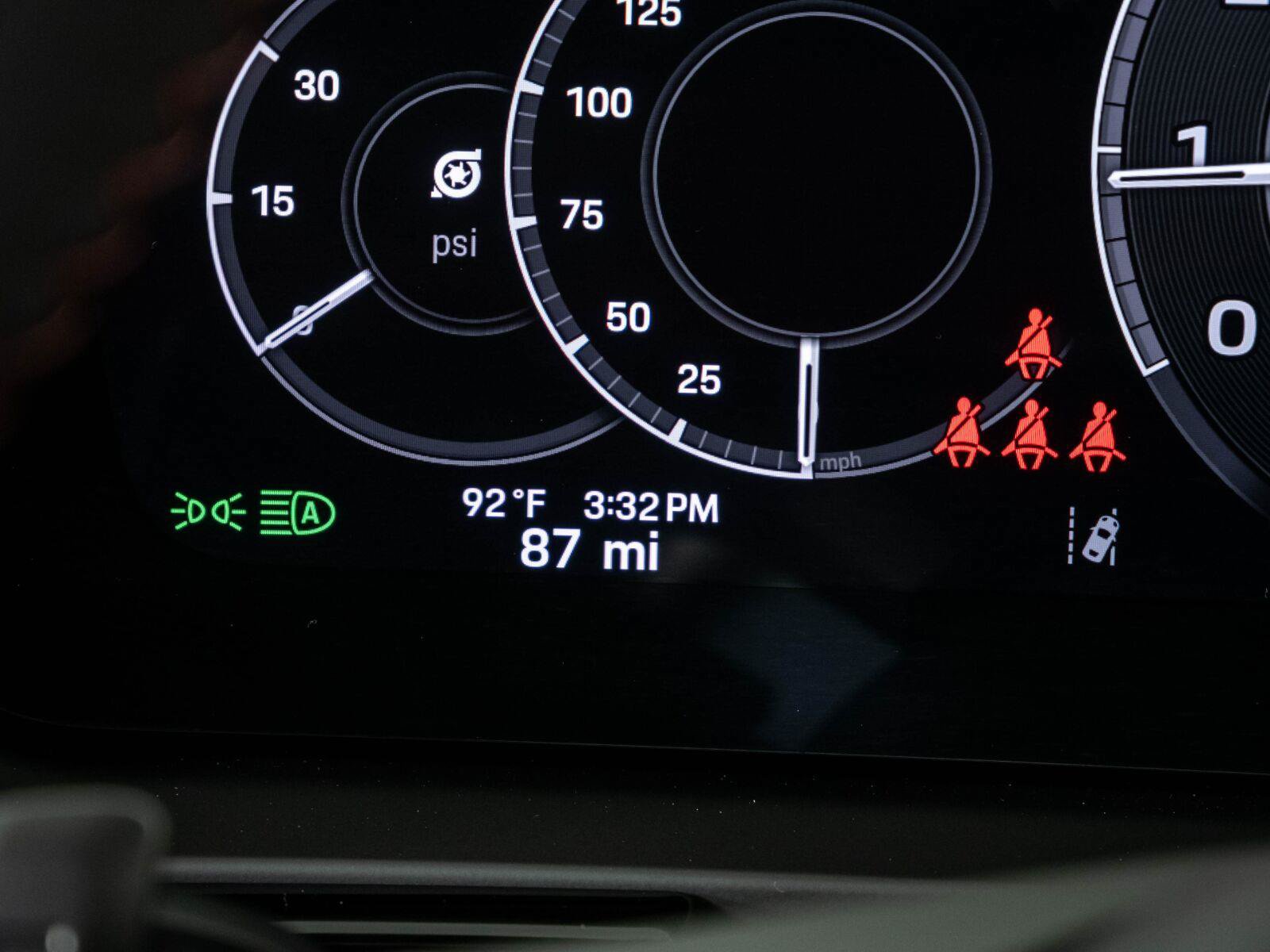 Certified 2026 Porsche Cayenne GTS AWD/4WD image 12