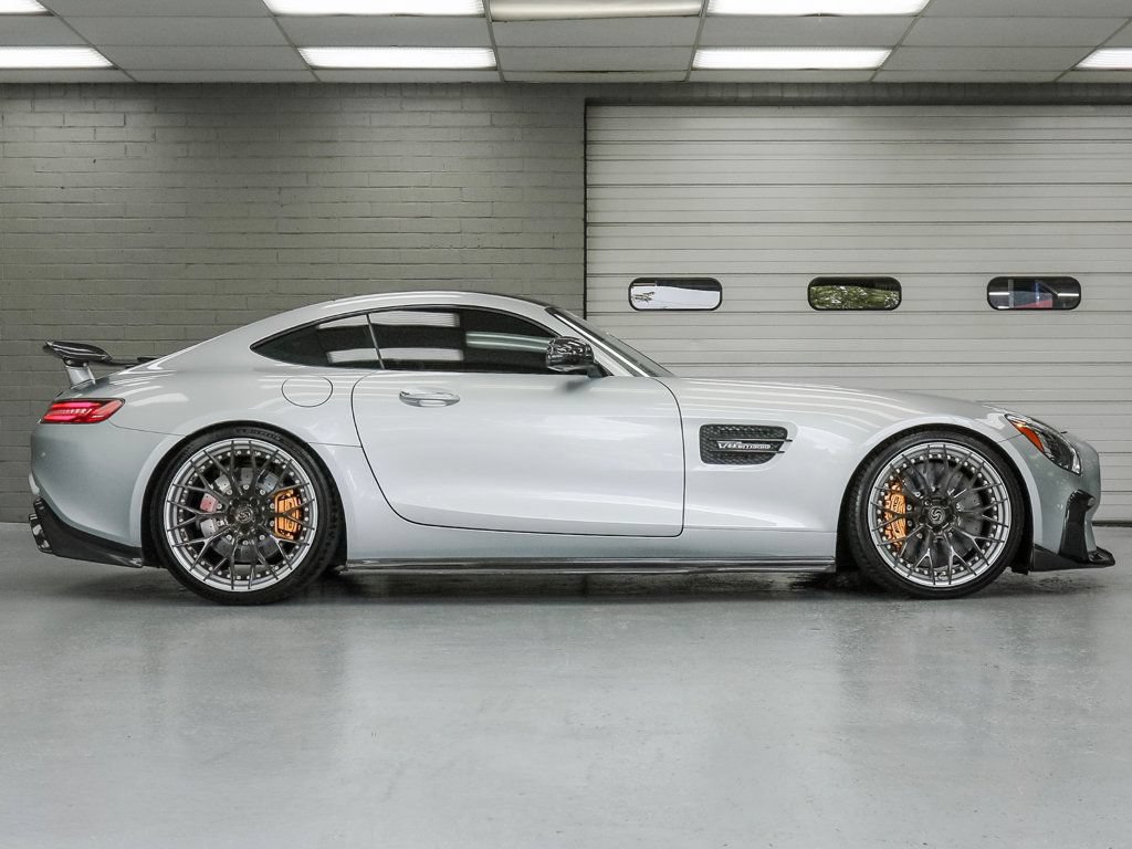 Used 2016 Mercedes-Benz AMG GT S image 3