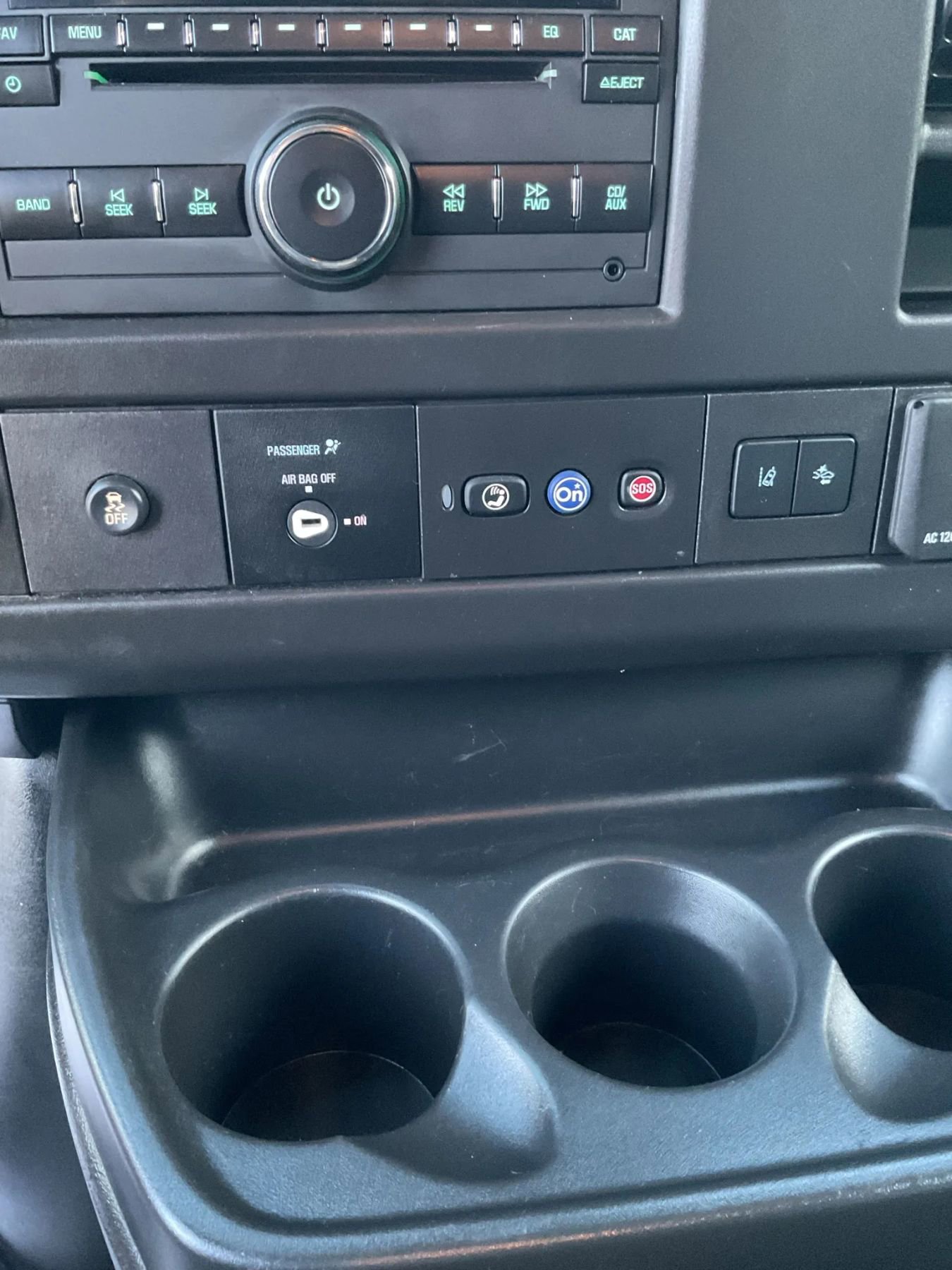 Used 2020 GMC Savana 3500 w/ Driver Convenience Package image 31