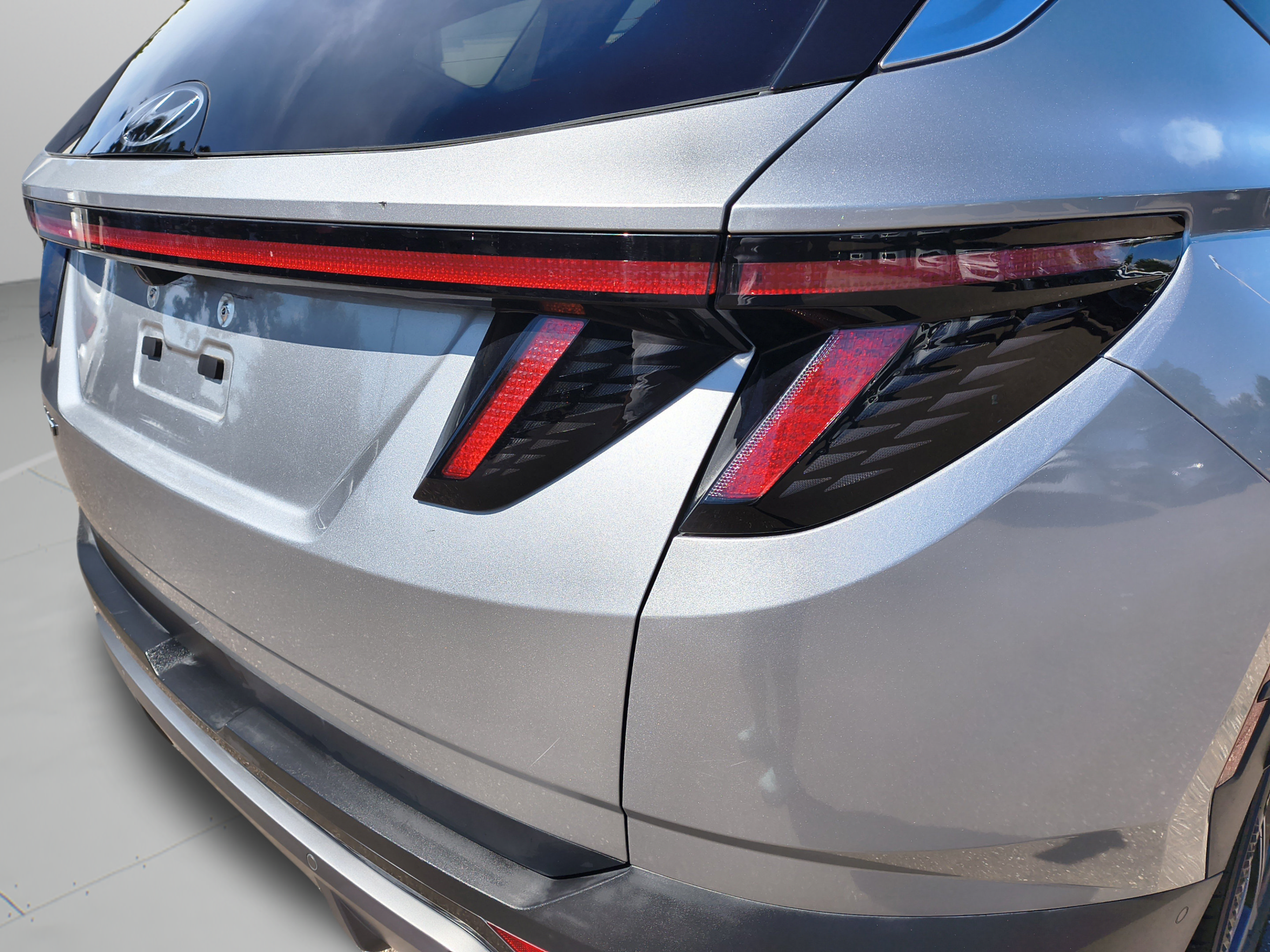 Certified 2024 Hyundai Tucson Limited FWD image 34