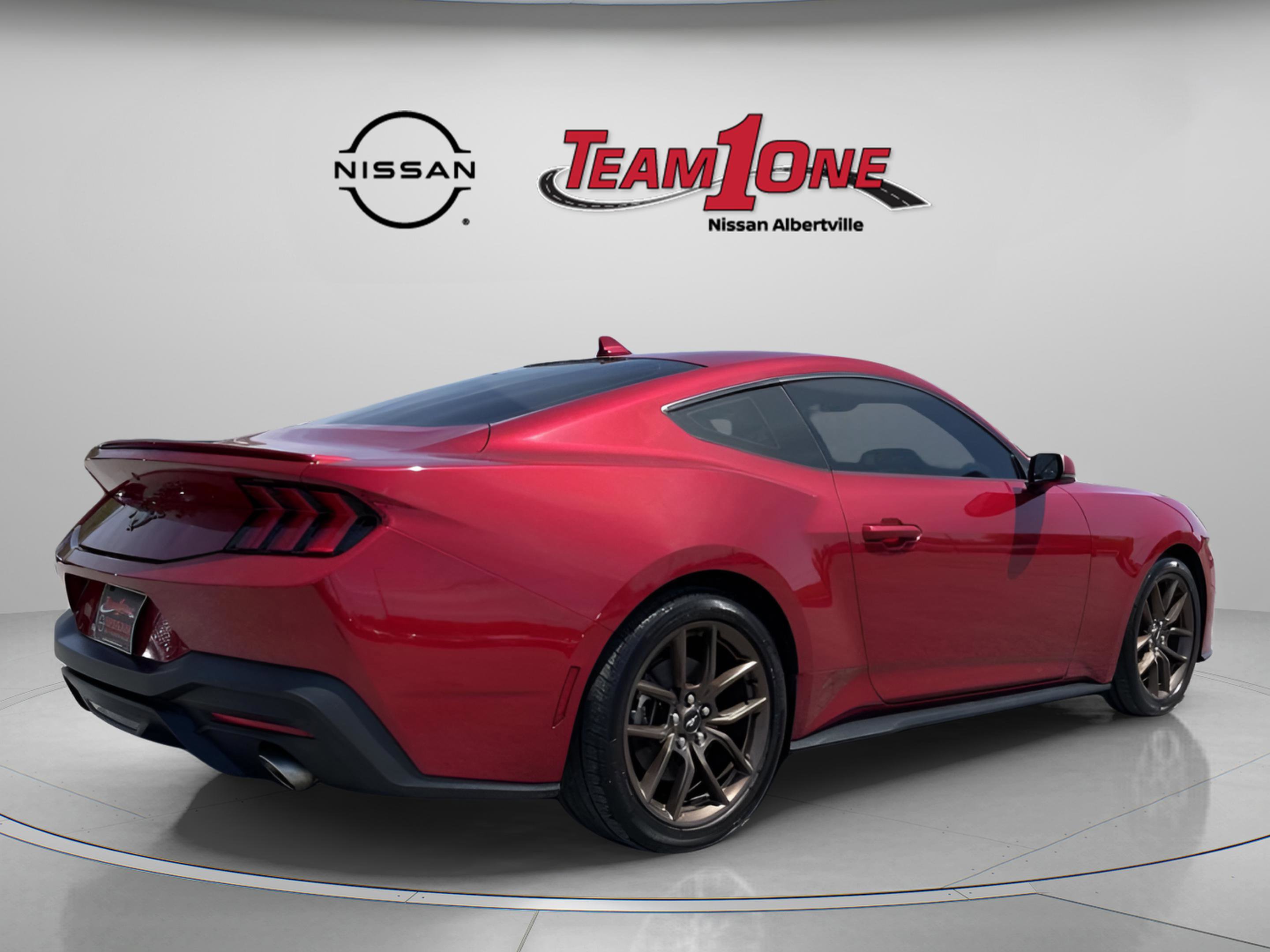 Used 2024 Ford Mustang Premium RWD image 8